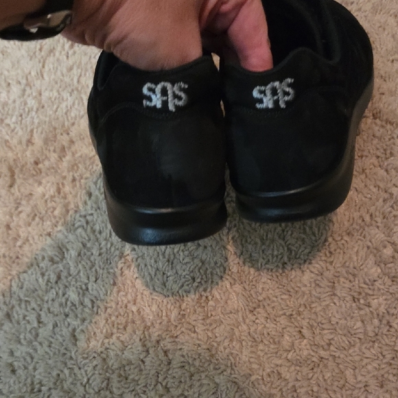 SAS Black Lace-Up Sneakers - Picture 5 of 7